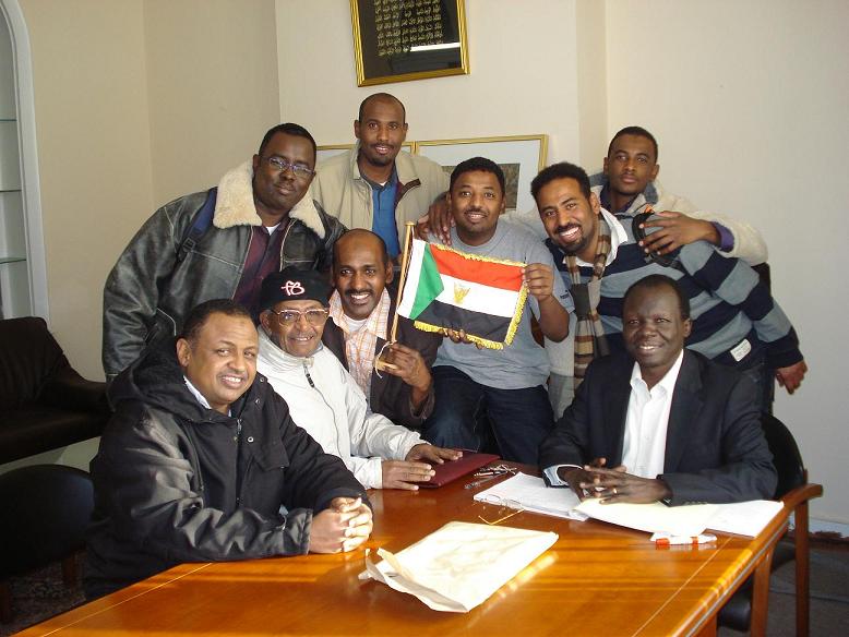 068.JPG Hosting at Sudaneseonline.com