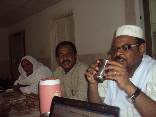 DSC01398.JPG Hosting at Sudaneseonline.com