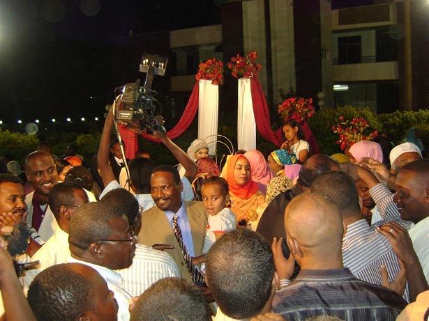 DSC04720.JPG Hosting at Sudaneseonline.com