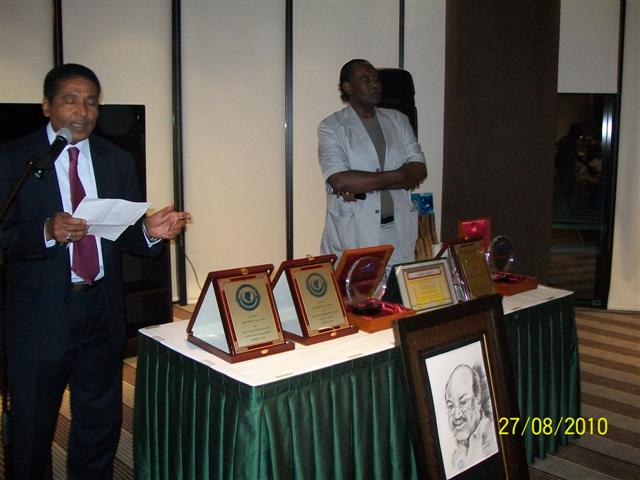 100_1257sudanSmallsudan.JPG Hosting at Sudaneseonline.com