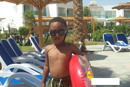 100_2389.JPG Hosting at Sudaneseonline.com