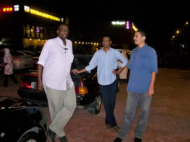 100_4745.JPG Hosting at Sudaneseonline.com