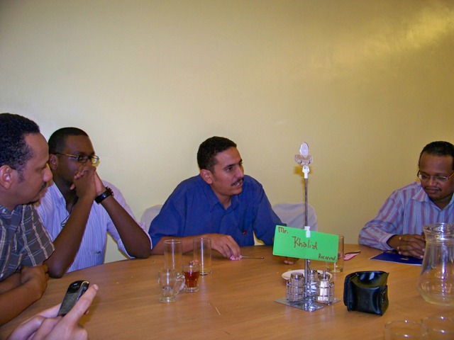 100_4780.JPG Hosting at Sudaneseonline.com