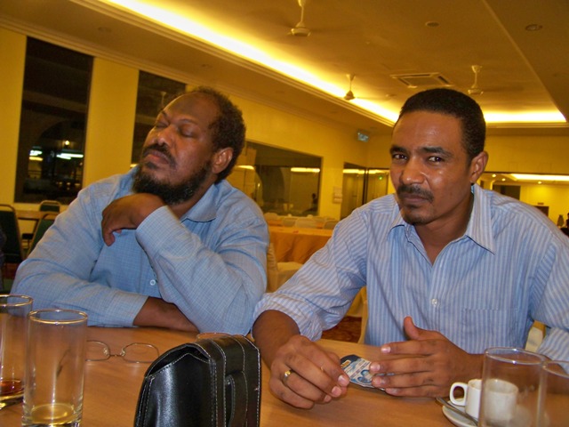 100_4874.JPG Hosting at Sudaneseonline.com