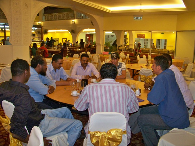 100_4879.JPG Hosting at Sudaneseonline.com