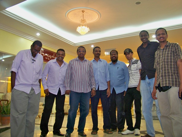 100_4887.JPG Hosting at Sudaneseonline.com