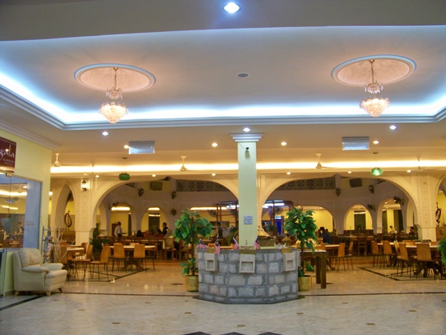 100_4903.JPG Hosting at Sudaneseonline.com