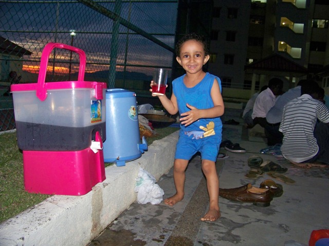 100_5100.JPG Hosting at Sudaneseonline.com