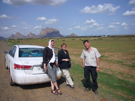 14.42.26-HILDE-1020074.JPG Hosting at Sudaneseonline.com