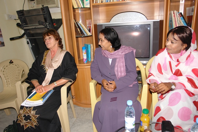 909.JPG Hosting at Sudaneseonline.com