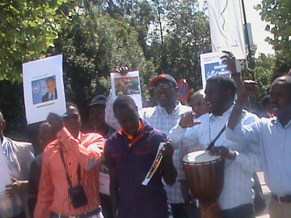 DSC00046.JPG Hosting at Sudaneseonline.com