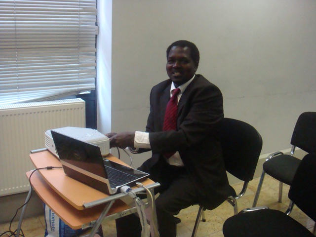 DSC01301.JPG Hosting at Sudaneseonline.com