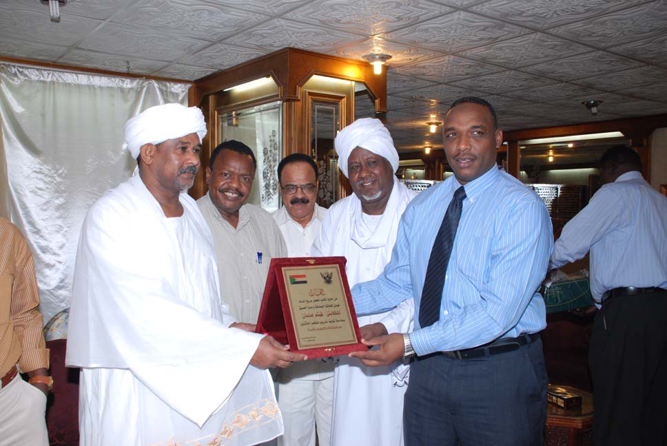 DSC_0257.JPG Hosting at Sudaneseonline.com