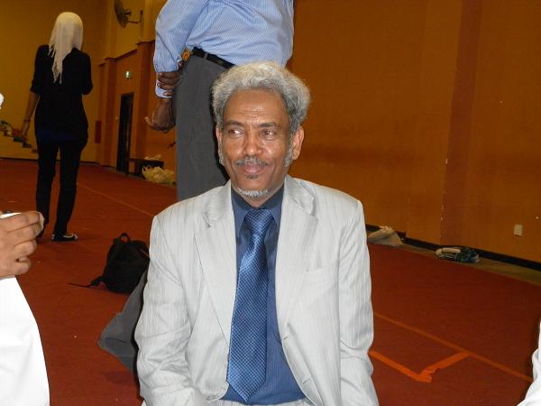 P1000289.JPG Hosting at Sudaneseonline.com