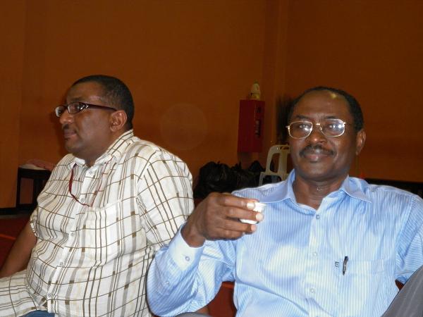 P1000297.JPG Hosting at Sudaneseonline.com