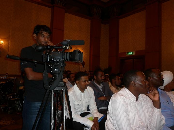 P1000759.JPG Hosting at Sudaneseonline.com