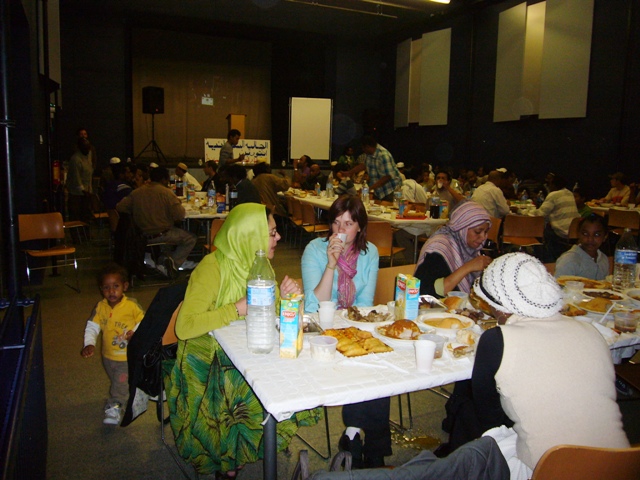 P1040978.JPG Hosting at Sudaneseonline.com