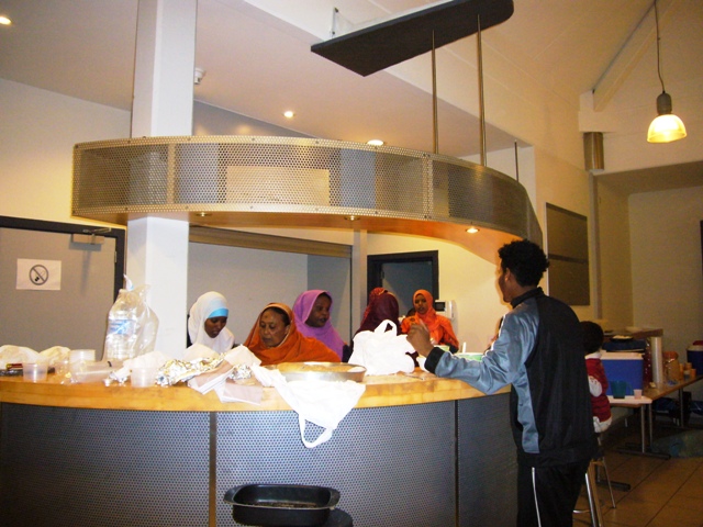 P1040990.JPG Hosting at Sudaneseonline.com