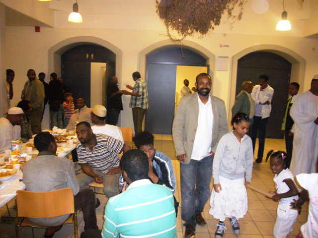 P1050005.JPG Hosting at Sudaneseonline.com