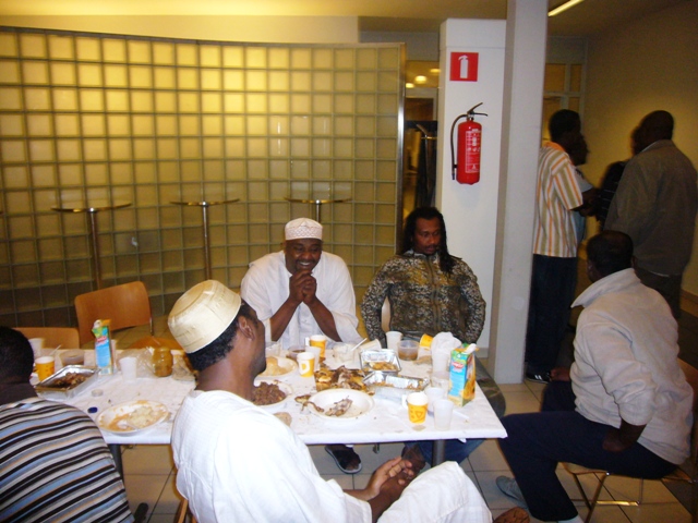 P1050007.JPG Hosting at Sudaneseonline.com