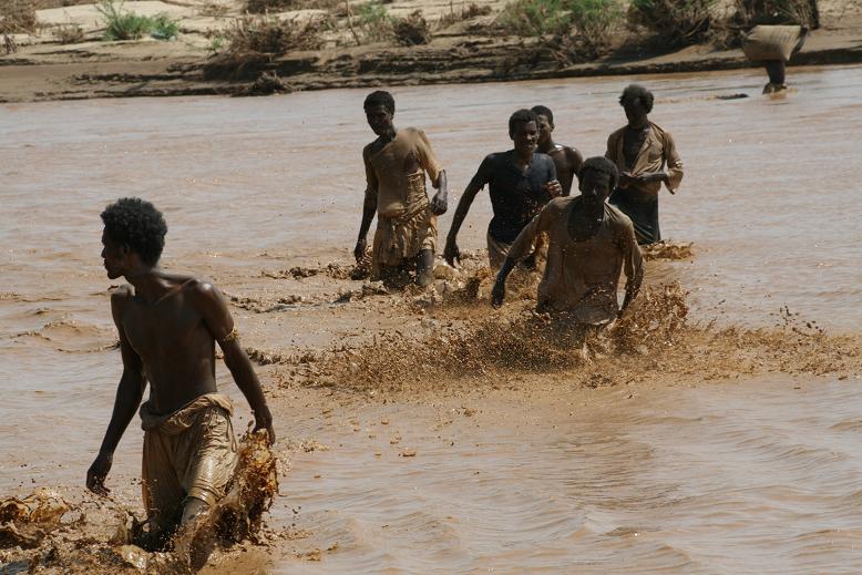 Picture438.JPG Hosting at Sudaneseonline.com