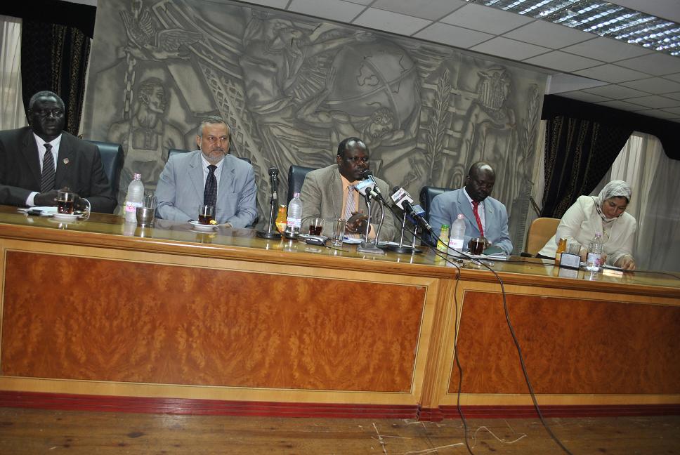 _DSC0018.JPG Hosting at Sudaneseonline.com