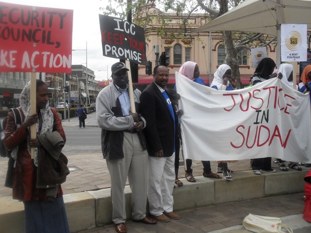 darfourrallysudan55sudan.JPG Hosting at Sudaneseonline.com