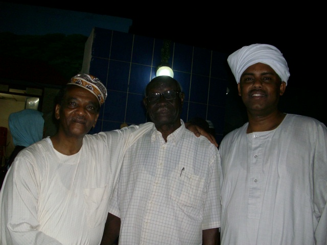 ffffff.JPG Hosting at Sudaneseonline.com