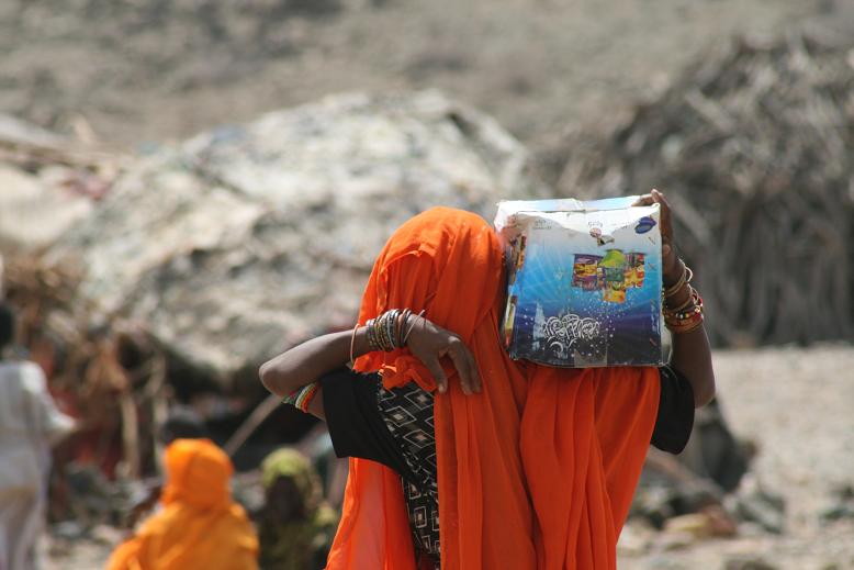 ffffff1.JPG Hosting at Sudaneseonline.com