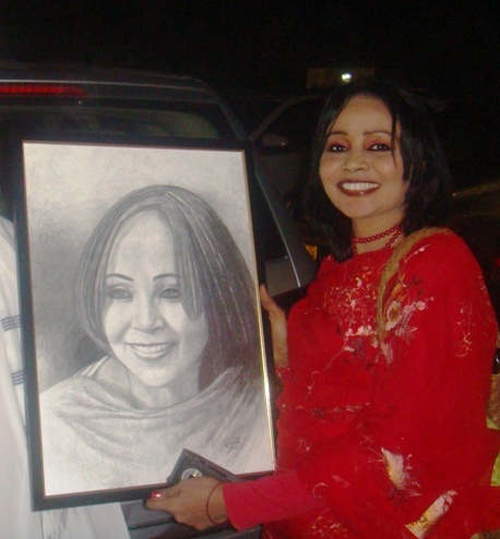 kh_nadia_mct_portrai2t.JPG Hosting at Sudaneseonline.com