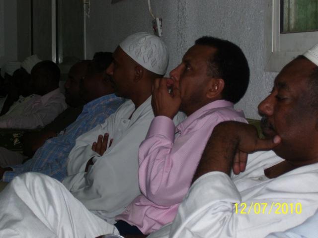 sideofattence7.JPG Hosting at Sudaneseonline.com