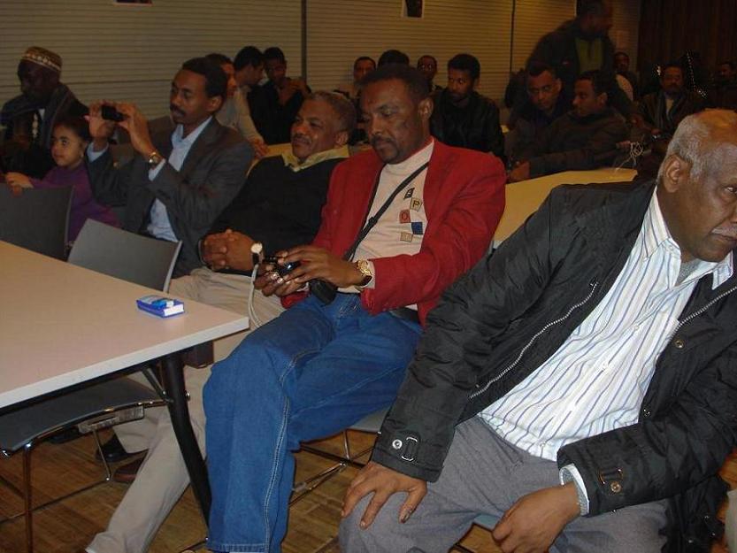 090.JPG Hosting at Sudaneseonline.com