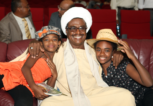 0Y8F8322.JPG Hosting at Sudaneseonline.com