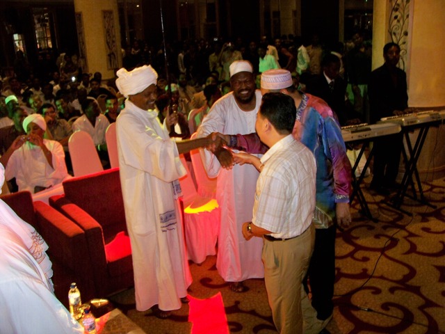 100_3203.JPG Hosting at Sudaneseonline.com