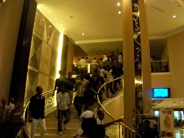 100_3350.JPG Hosting at Sudaneseonline.com