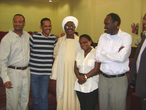 DSC01847.JPG Hosting at Sudaneseonline.com