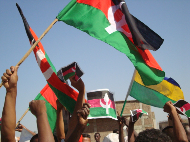 DSC03511.JPG Hosting at Sudaneseonline.com