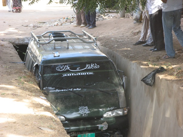 IMG_30.JPG Hosting at Sudaneseonline.com