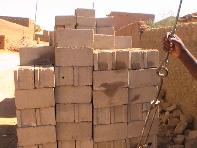 PIC_5025.JPG Hosting at Sudaneseonline.com