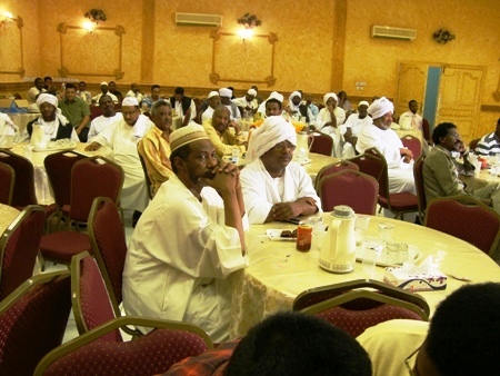 1085.JPG Hosting at Sudaneseonline.com