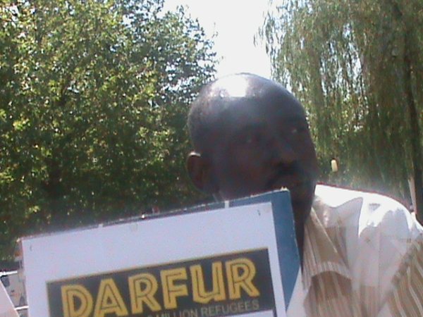 DSC00033.JPG Hosting at Sudaneseonline.com