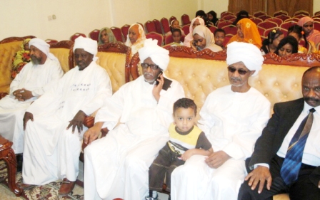 DSC01786.JPG Hosting at Sudaneseonline.com