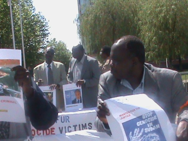 DSC58.JPG Hosting at Sudaneseonline.com