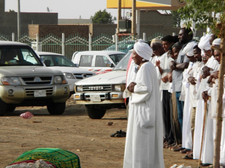 DSCN9944.JPG Hosting at Sudaneseonline.com