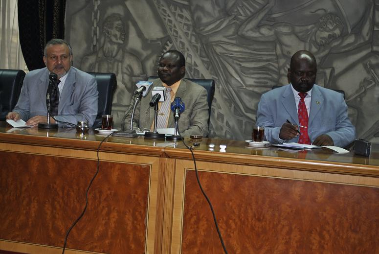 _DSC0008.JPG Hosting at Sudaneseonline.com