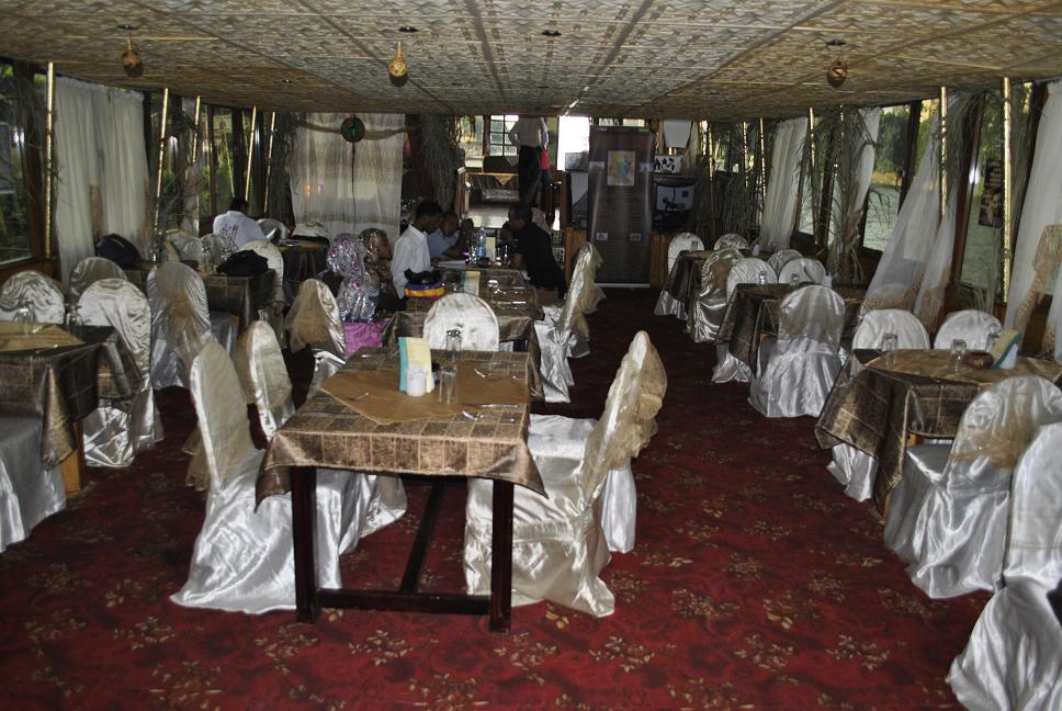 _DSC0060.JPG Hosting at Sudaneseonline.com