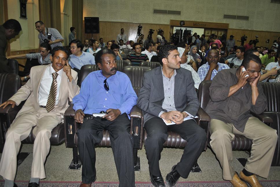 _DSC11.JPG Hosting at Sudaneseonline.com