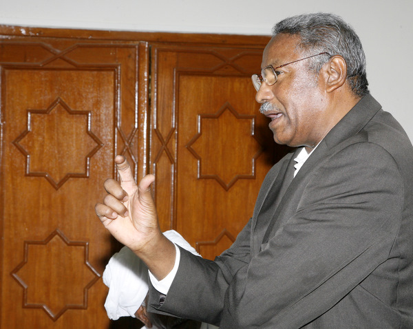 _MAD6590.JPG Hosting at Sudaneseonline.com