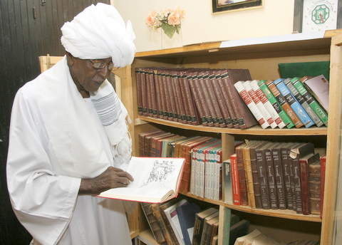 _MAD6988.JPG Hosting at Sudaneseonline.com