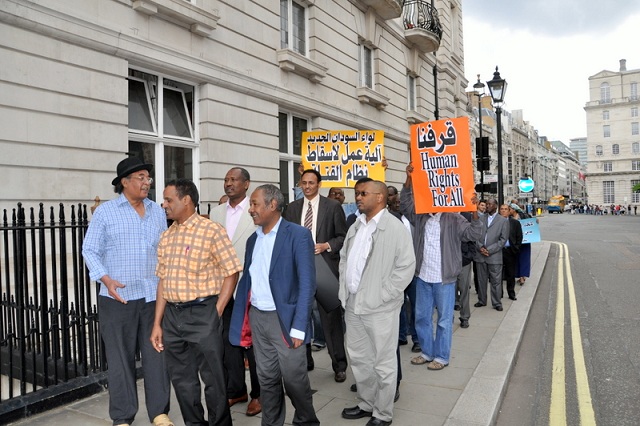 embacy-doctors.119-6-10031.JPG Hosting at Sudaneseonline.com